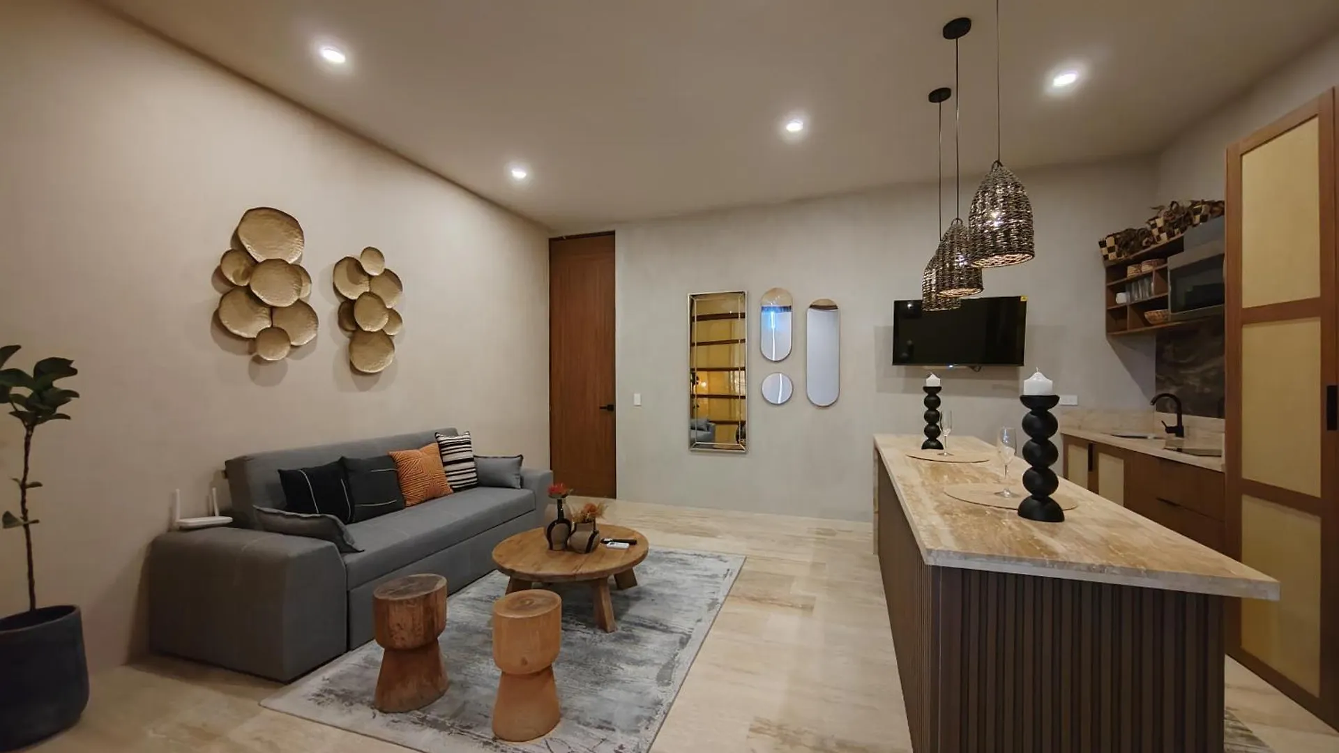 New! Hermosos Apartamentos En Excelente Zona De Playa Del Carmen By Yeah 0*,  Messico